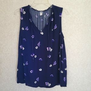 Old Navy Sleeveless Floral Top